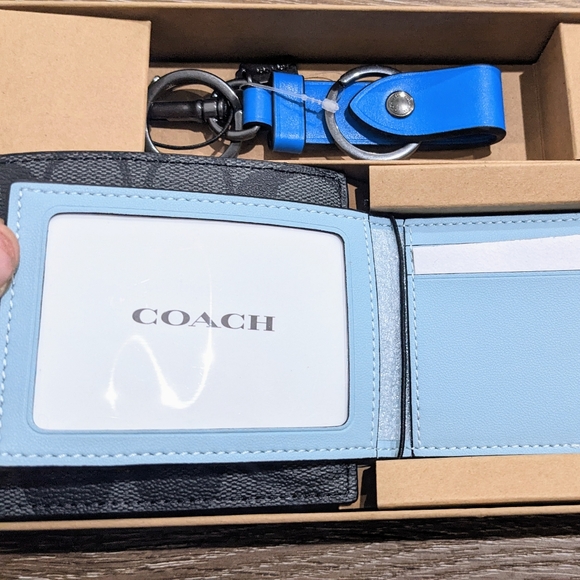 Coach Boxed 3 In 1 Wallet Gift Set In Colorblock Signature Canvas - Picture 3 of 8